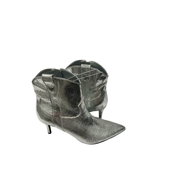 Guess Women’s Silver Snakeskin Pattern Ankle Boots With Stliletto Heel Size 9.5 - Picture 4 of 7